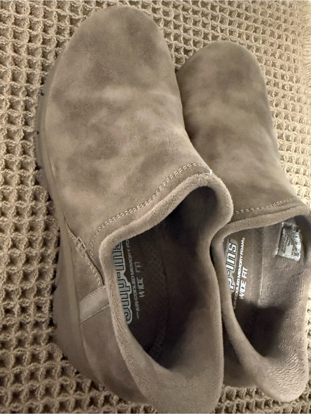 111. Sketchers Slip In Relaxed Fit Modern Hour , Taupe Wide Fit